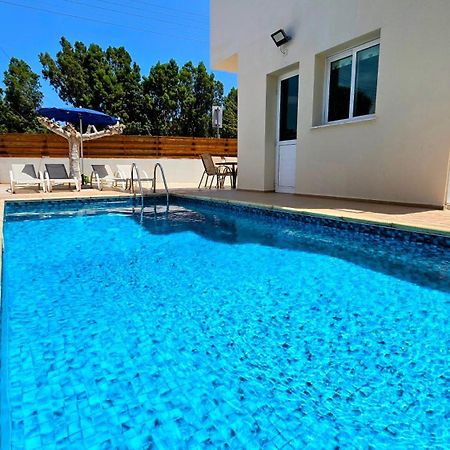 Villa Alkioni 31 Paralimni Buitenkant foto