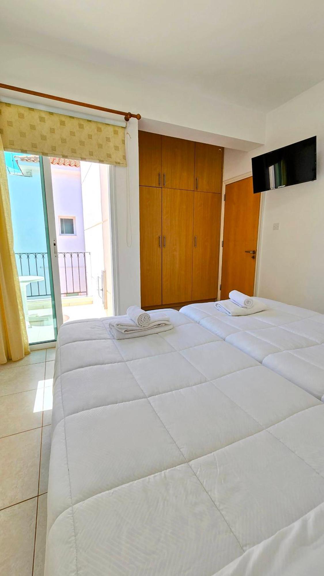 Villa Alkioni 31 Paralimni Buitenkant foto